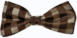 Classico Italiano Brown / Champagne Checker Board Design 100% Silk Bow Tie / Hanky Set BT039