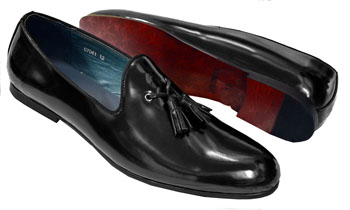 Zota Black Polished Plain Toe Loafers With Tassels G7041B