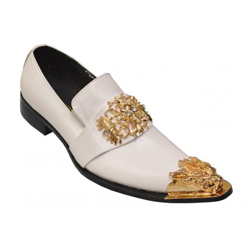 Fiesso White Genuine Leather Loafer Shoes With Gold Metal Lion Tip And Metal Gold Skull / Clear Stones FI6907