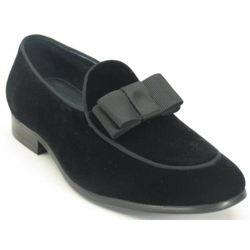 Carrucci Black Genuine Velvet Loafer With Bow Tie KS525-102V.