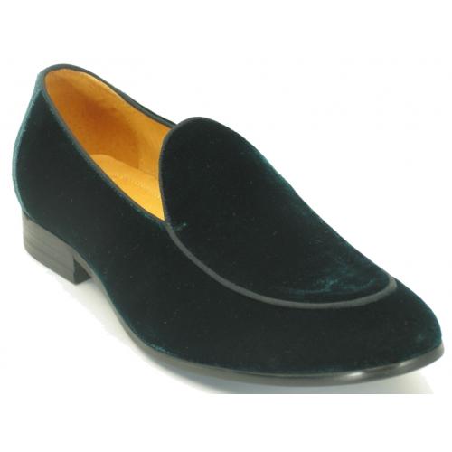 Carrucci Emerald Genuine Velvet Loafer Shoe KS525-103V.